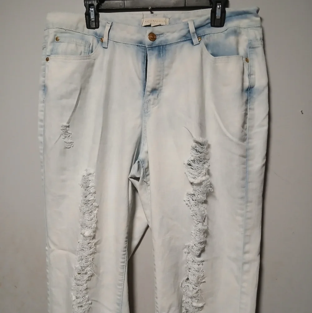 Nicki Minaj Ladies Light Blue Distressed Jeans. Size 13/14 - Picture 4 of 13